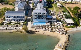 Golden Coast Beachfront Resort